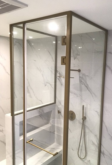 Goldenstyle LM10-6<br>金色.有框淋浴 推門/拉門示意圖