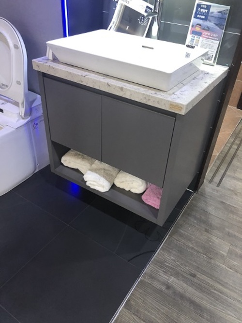 KOHLER K-EX21060T-0 BRAZN 長方形獨立面盆<br>+杜邦石英石 珠光石<br>訂製發泡防水下開放櫃體示意圖