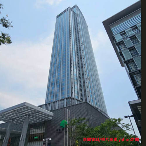 北市微風信義46樓饗饗信義店火警 5人送醫 疑廚房油煙管燃燒釀禍