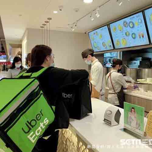 百貨美食外送上線 餐廳買一送一