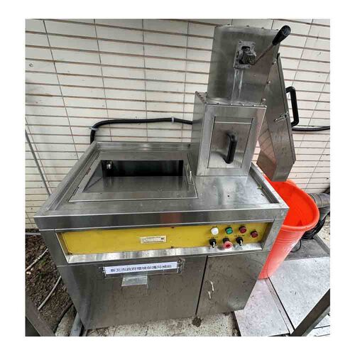 殘菜處理機+前導槽示意圖