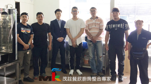 餐飲設備的材料選擇：耐用性與美觀性的平衡