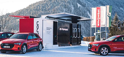 解決充電難題 奧迪開發多合一充電系統；Hyundai Kona Hybrid發表