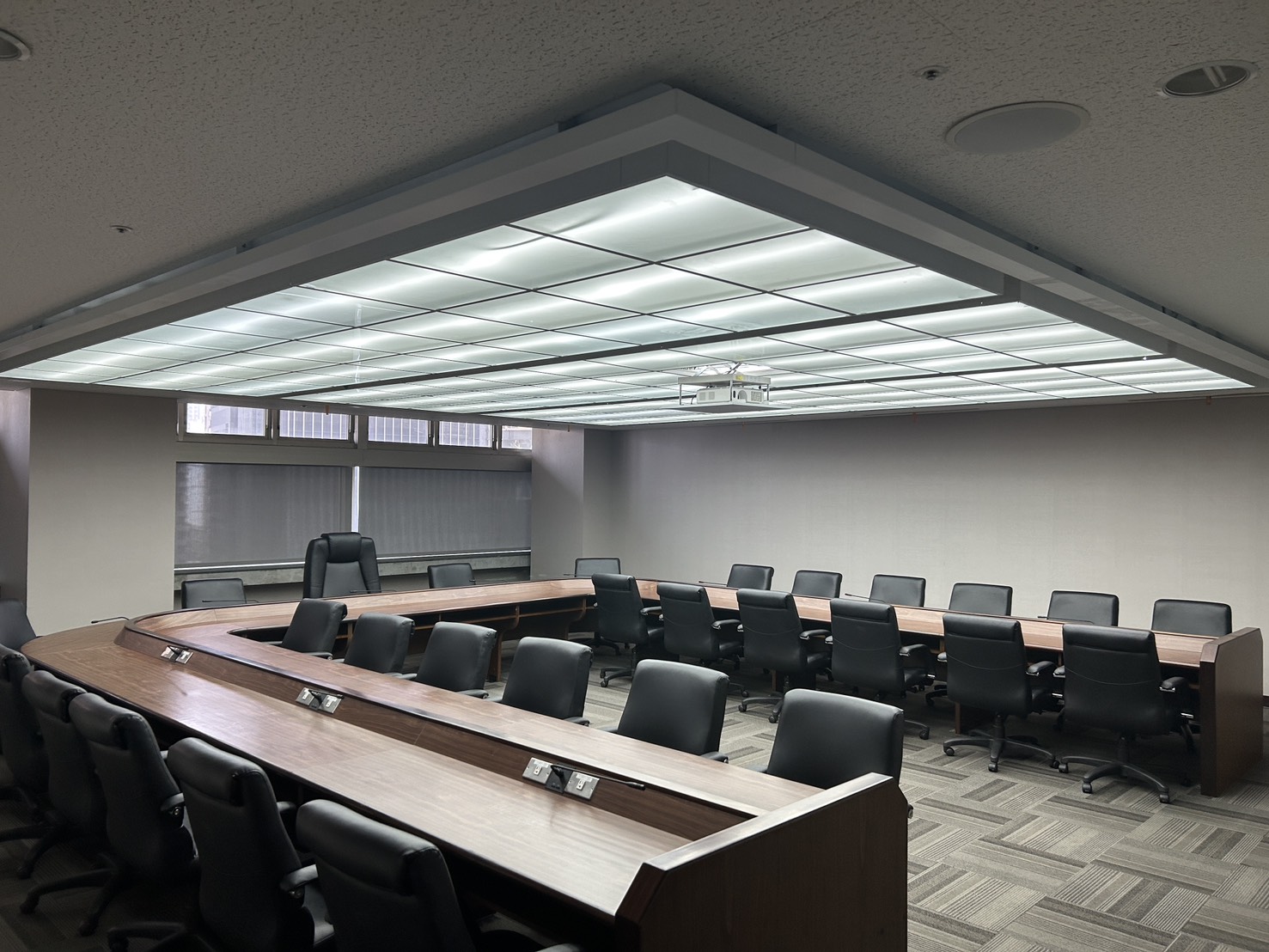 北棟1022會議室左斜視圖