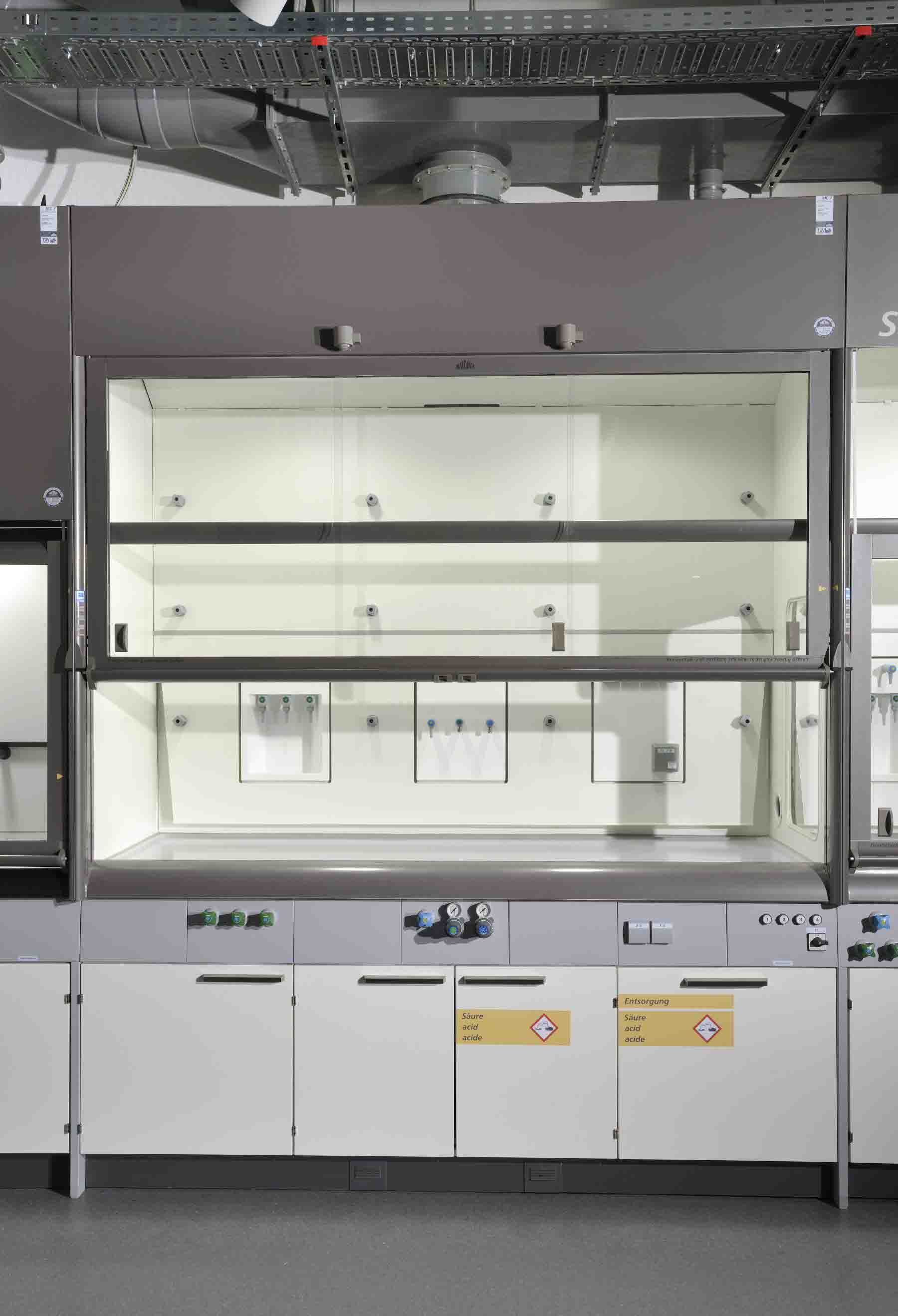 實驗室設備,Bench-mounted fume cupboarde