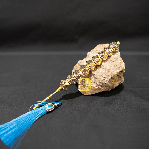 四角九節鞭示意圖