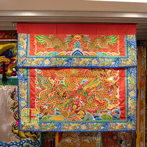 36母子龍獅邊桌圍仿潮繡紅底示意圖