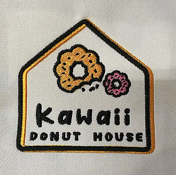Kawaii DONUT HOUSE 甜甜圈烘焙工作服刺繡 團體服刺繡範例 D&T衣的廠