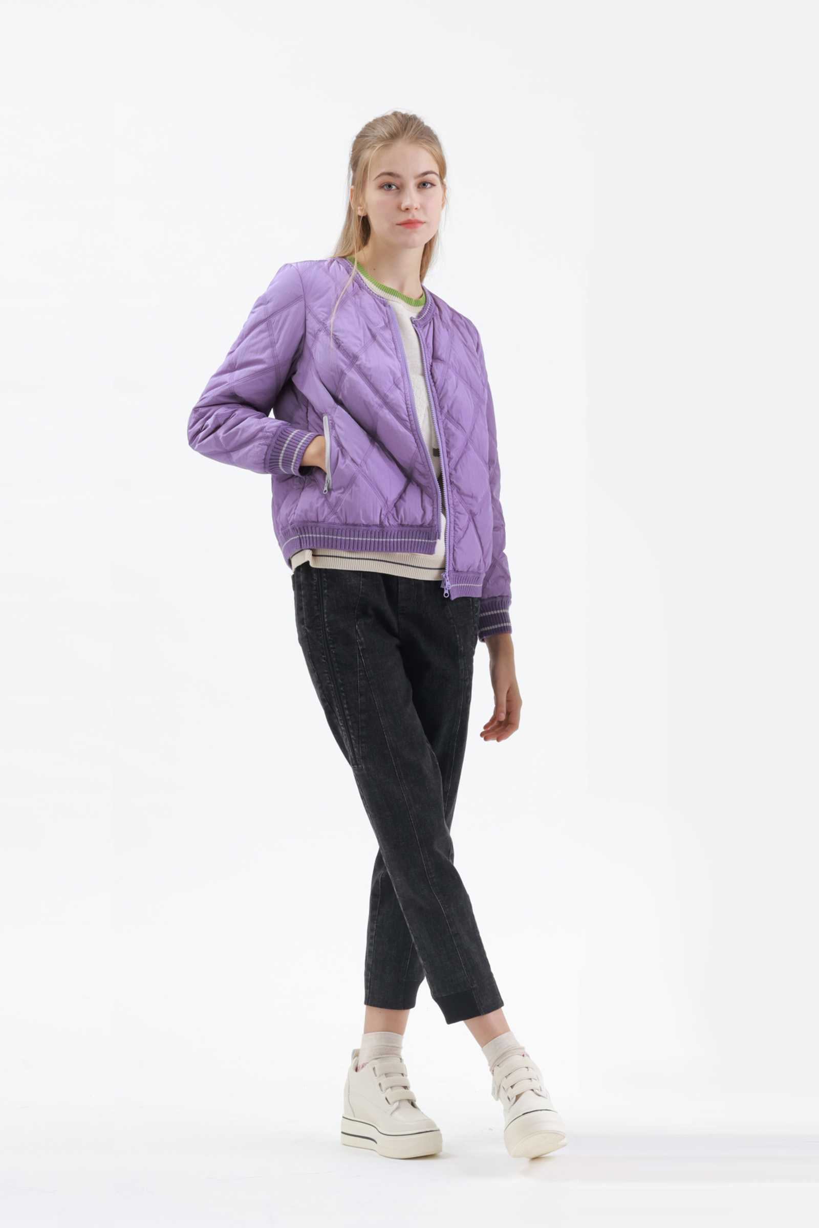 菱紋保暖羽絨外套示意圖