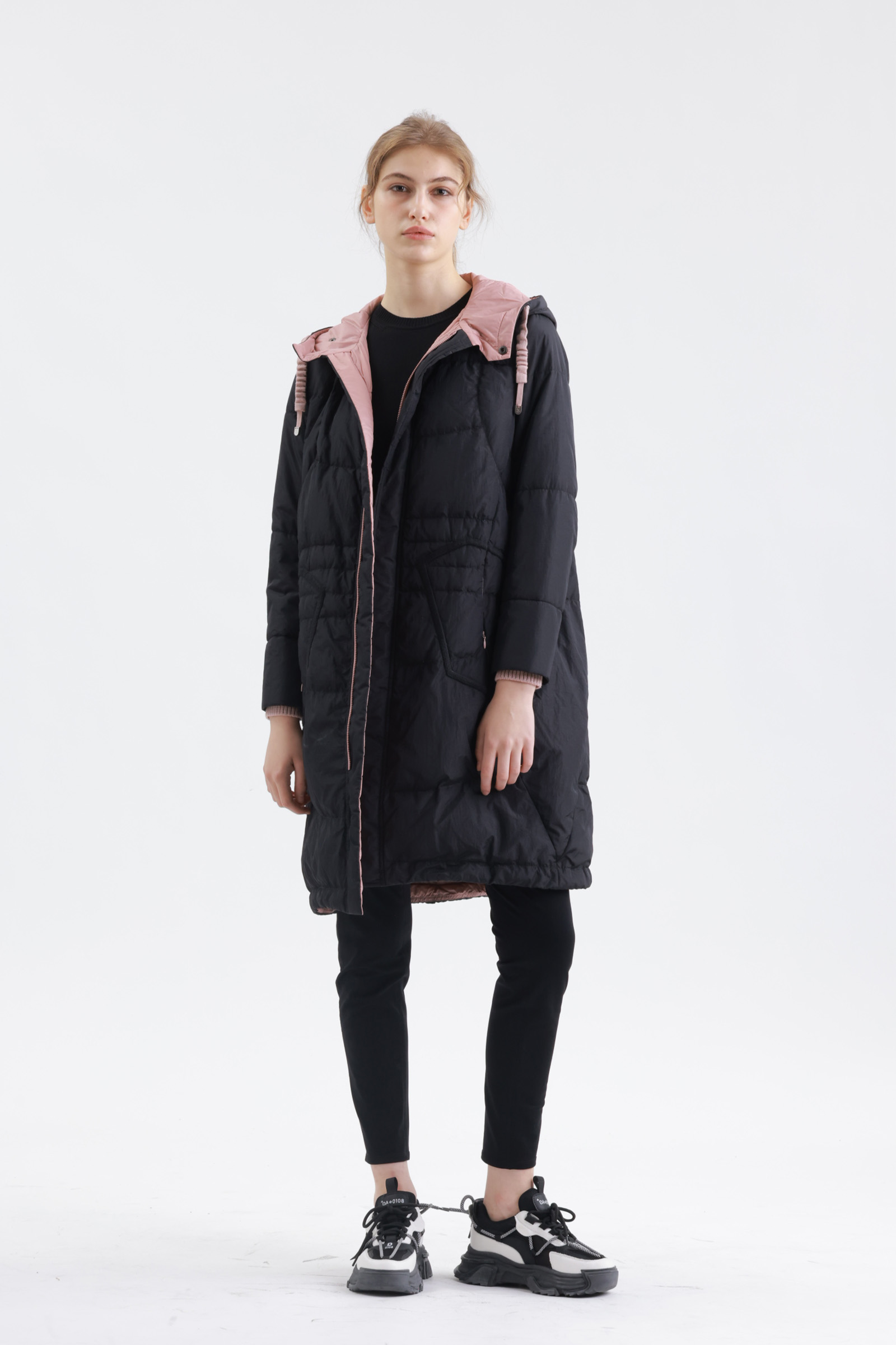 舒適保暖連帽羽絨長外套示意圖