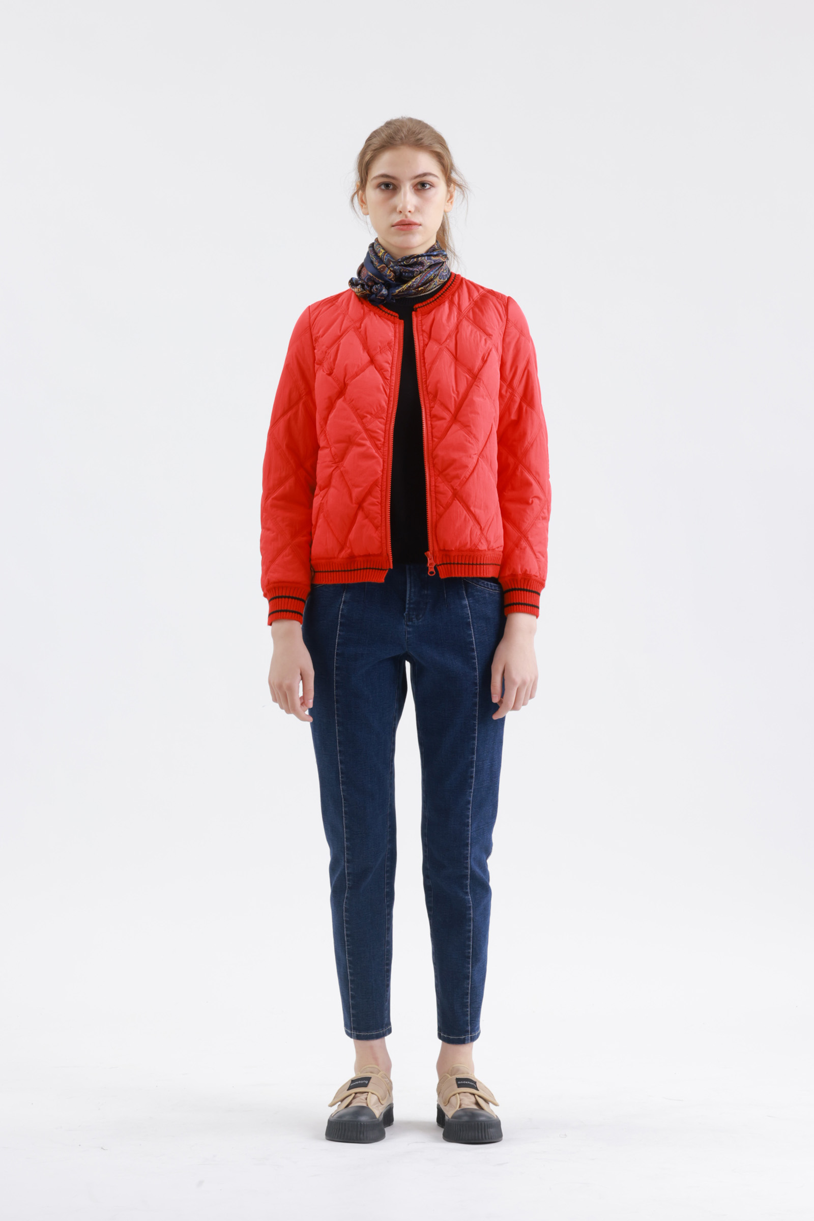 立體剪裁彈力牛仔褲示意圖