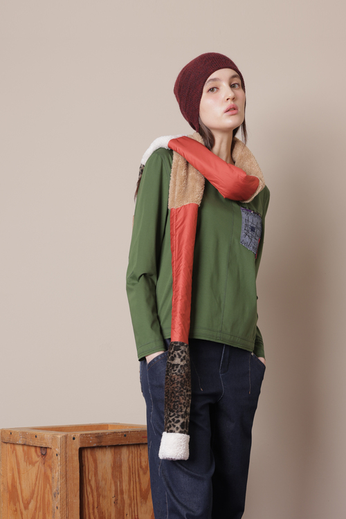 工藝拼貼口袋T恤示意圖