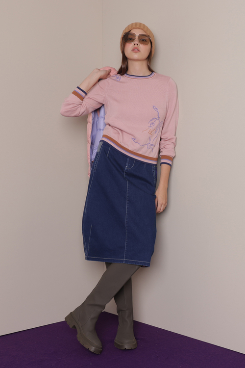 細緻花卉純羊毛上衣示意圖