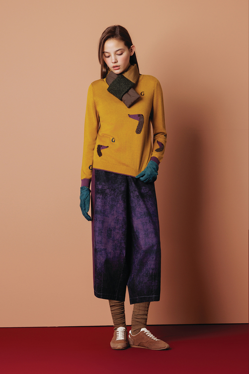 城間散步針織上衣示意圖