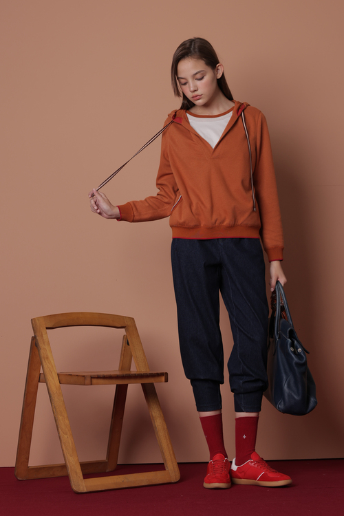 超彈刺繡時尚蘿蔔褲示意圖