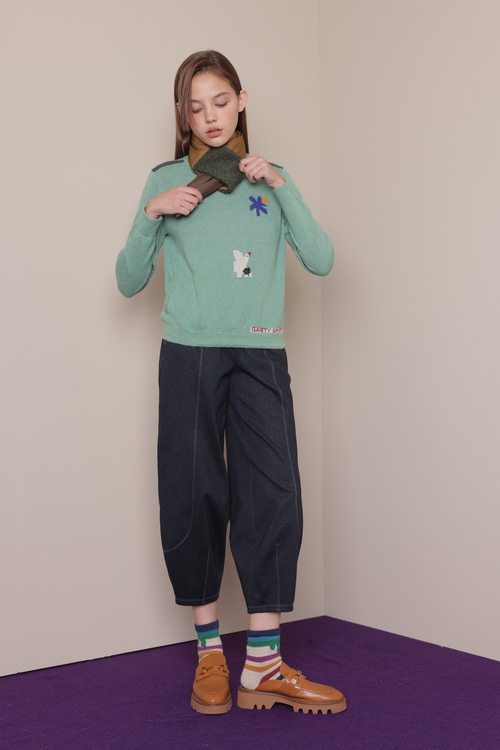 流線輪廓收筒褲示意圖