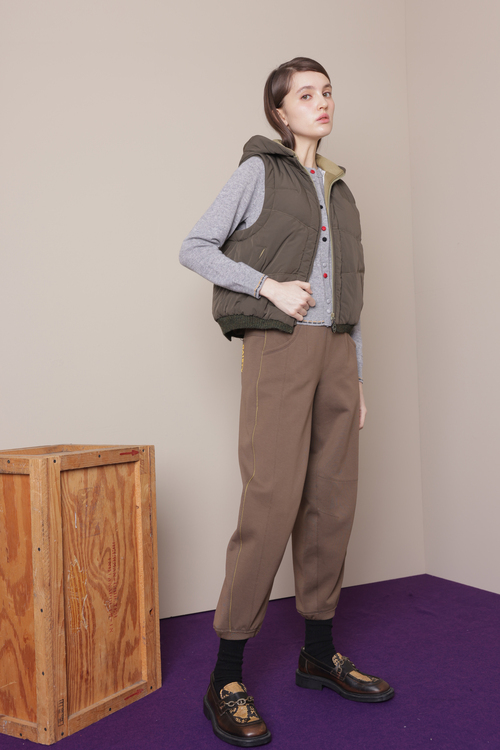 時尚寬鬆蘿蔔褲示意圖