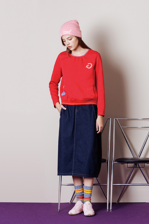 簡約潑彩T恤示意圖