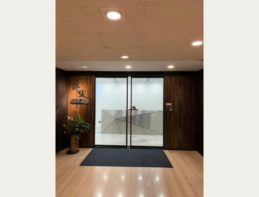 商務辦公室隔音門￼大功告成