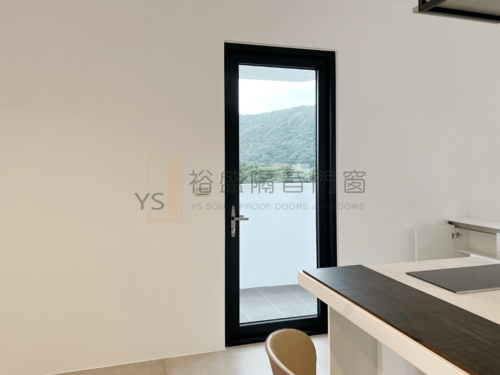 YS玻璃氣密門示意圖