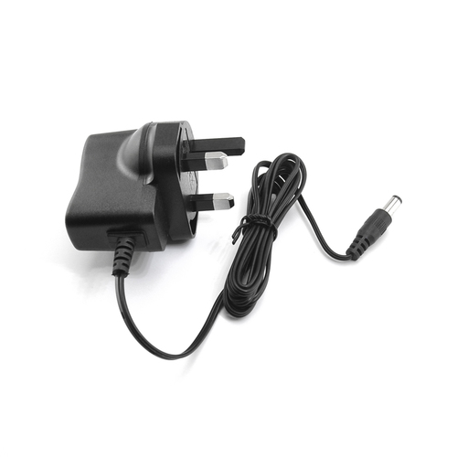 6W switching AC-DC Adapter  UK Vertical Type示意圖