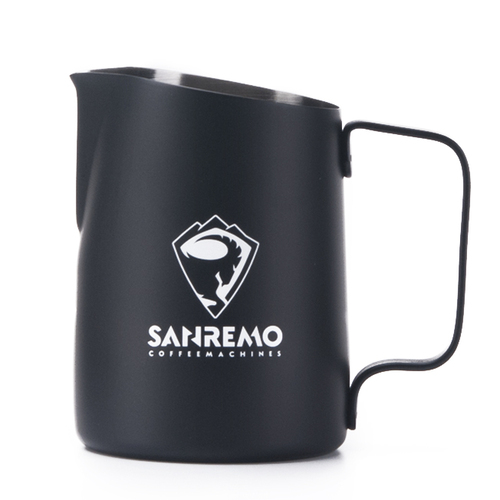 Tiamo 斜口拉花杯450cc尖口設計 義大利SANREMO品牌合作款示意圖