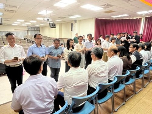 1140925中市首辦國小初任校長成長社群啟動 薪火相傳培養校務經營能量內容示意圖