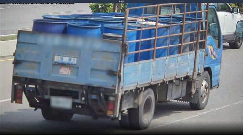 1141114廚餘車廚餘桶未加蓋恐影響環境衛生 中市環保局加強廚餘載運稽查及法令宣導示意圖