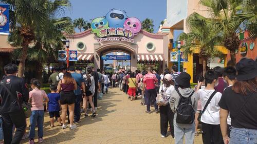 1141119加碼普發好康！中市府攜手旅宿業者「買萬送萬回饋加倍」 總統套房萬元入住示意圖