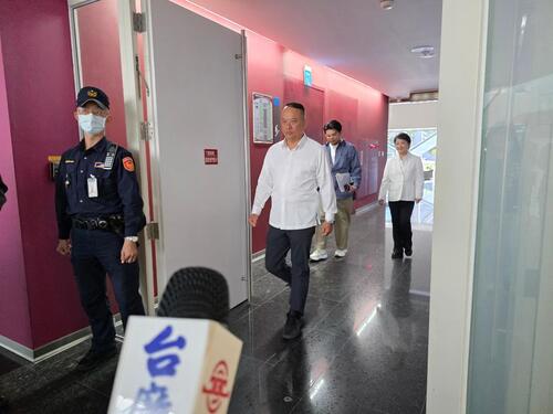 1141209嘉義市普發6000元拍板！不舉債、不排擠建設 台中跟進？ 盧秀燕笑笑不回應示意圖