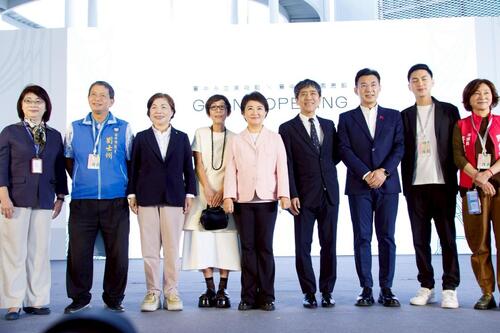 1141212「台中綠美圖」盛大開館 !  開啟城市文化新篇章 盧市長讚：用城市新名片邁向下一個里程碑示意圖