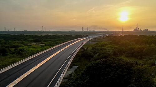 1141227大肚和美跨橋壯麗現形！橫跨烏溪通勤秒縮10倍打造便利生活圈示意圖