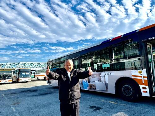 1150107三十年沒搭公車的一封感謝信 台中公車駕駛用服務圈粉市民示意圖