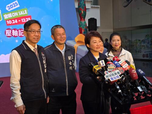 1150116台灣關稅15%不疊加 盧秀燕市長：政府盡力了「安心拚經濟」 如要轉到非美市場 也會繼續協助 吳宗學：這難道是一種前金後謝? 質疑15％關稅看似成果真正代價早已由全民先付示意圖