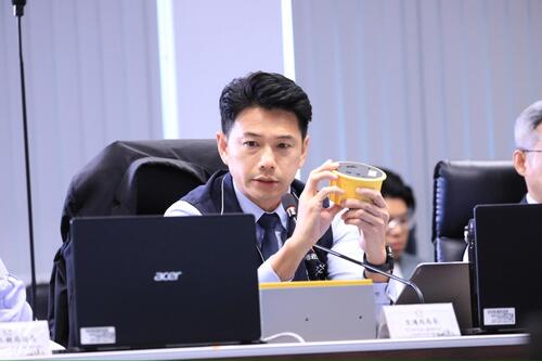 1150120台中從停車改革到數位治理 盧市長：讓城市更智慧、生活更輕鬆示意圖