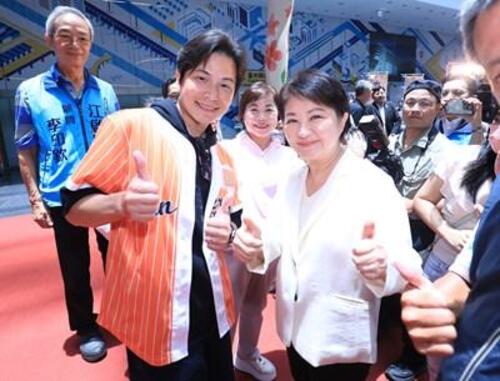 1150630全台最狂美食戰！2026台中鍋烤節震撼點火 跟著《飢餓遊戲》、廚神級評審解鎖台中美味地圖示意圖