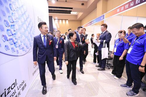 1150701「2026台灣驗光人員年會」台中國際會展中心登場   盧市長肯定驗光專業、守護全民視覺健康示意圖
