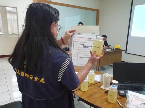 1150701中聯油脂大豆沙拉油「苯駢芘」超標  中市食安處第一時間聯合稽查 勒令業者即刻停工、全面下架回收示意圖