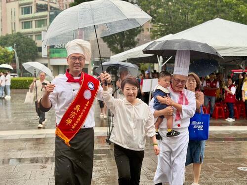 1150903陳成添交杓 盧秀燕見證 北屯新動力 吳宗學登記端出五道政見招牌菜！示意圖