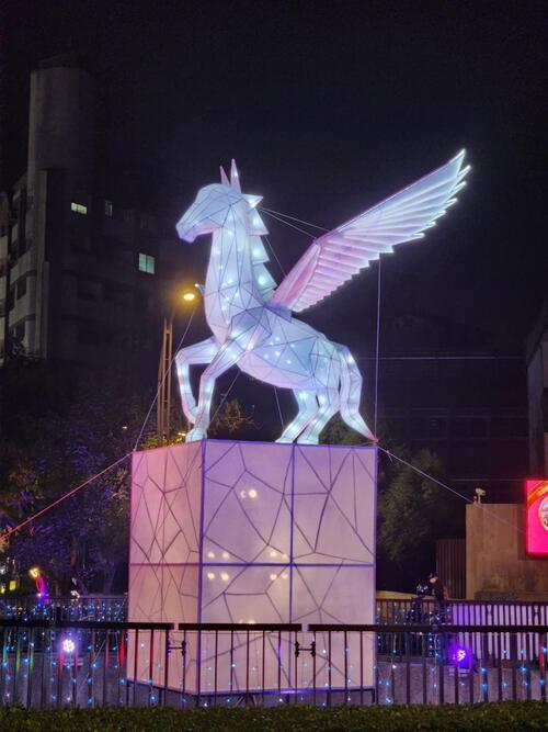 1150216三大水岸燈區串聯台中豐原夜景 水利局打造「光之河谷」春節幸福光廊示意圖