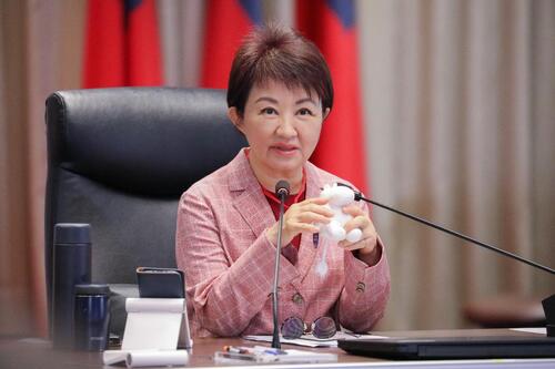 1150303中台灣燈會635萬人次創紀錄！盧市長：台中8大活動帶動百億產值 賞櫻、WBC直播接力登場示意圖