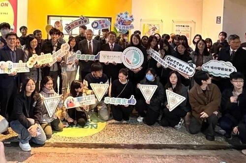 1150310中彰投分署推就業資源進校園！中興大學「Youth Salon」據點揭牌示意圖