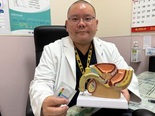 1150320父染菜花治療三個月後 單身兒崩潰遭受感染示意圖