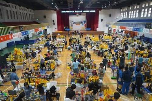 1150328中市機關王大賽登場 636位學子競技用積木打造科技創意示意圖
