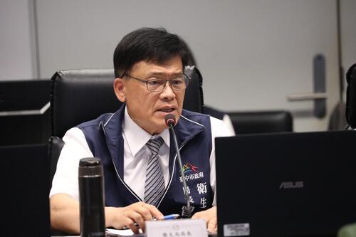 1150407「健康要持之以恆！」盧市長肯定衛生局推動成果 鼓勵市民強化預防保健示意圖