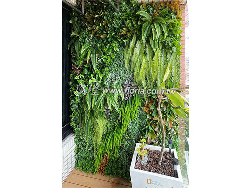 【 陽台仿真植栽牆 】示意圖