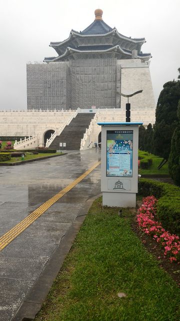 全戶外數位看板示意圖