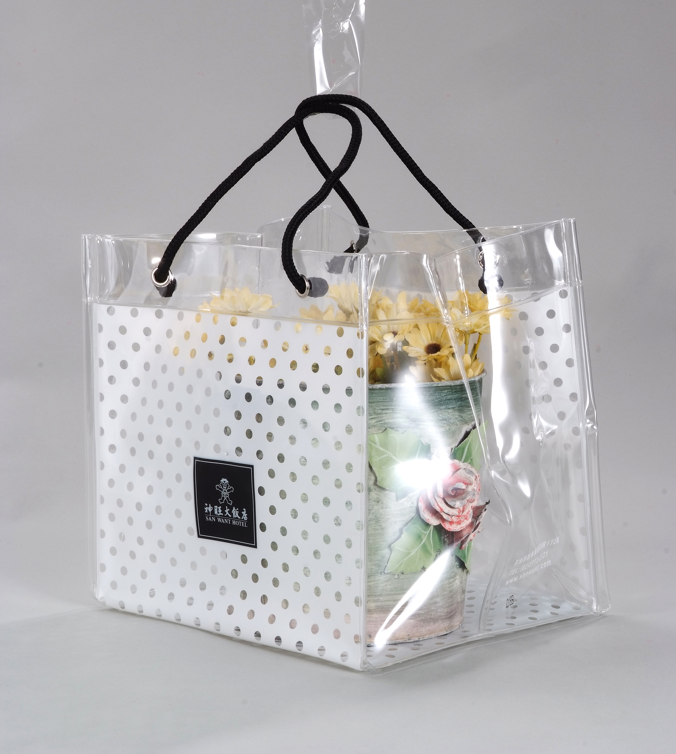 訂製帆布袋的生產流程揭秘：從設計到交貨的每一步