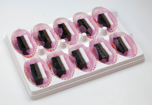 雪之戀/娘惹三色糕示意圖