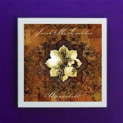 Art Vinyl 創意黑膠掛框【亮白】+ 莎拉‧克勞克蘭：水晶球現場完整版<br>SARAH McLACHLAN：Mirrorball（200 克 2LPs，絕版名片）示意圖